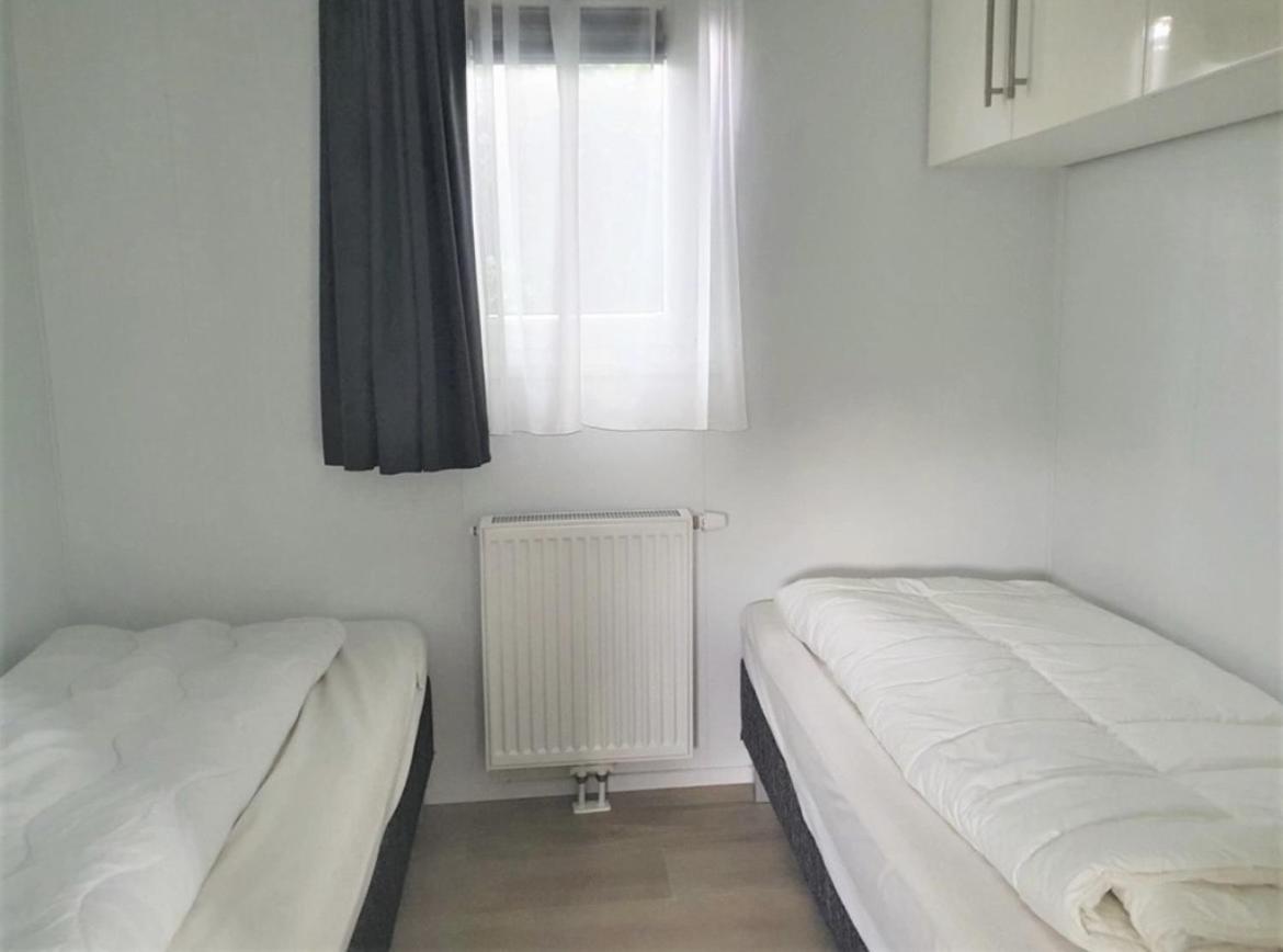 Knus Chalet Heidebloem Putten Bagian luar foto